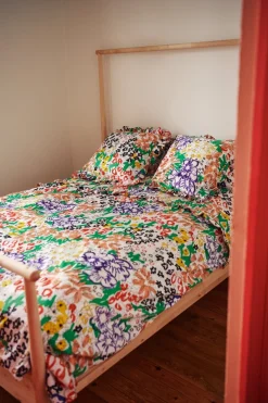 Celia B Homeware><noscript><img width=