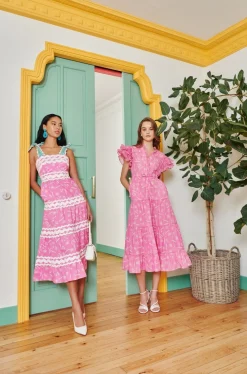 Celia B Dresses><noscript><img width=